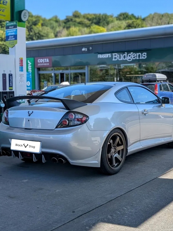Black Stag Rear Spats - Hyundai Coupe SIII
